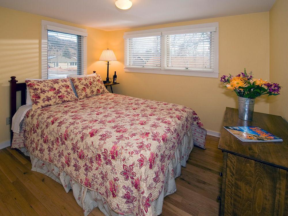 Colorado Chautauqua Cottages Боулдър Екстериор снимка